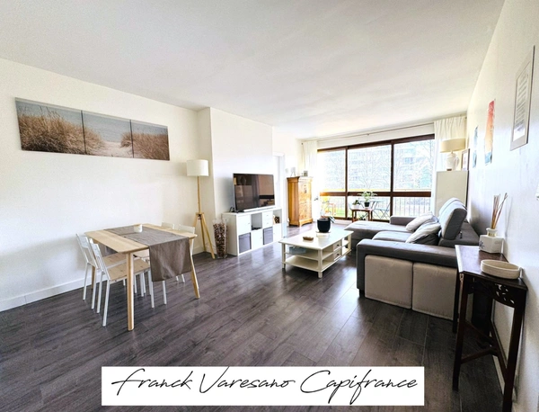 NOISY LE ROI appartement Familial rénové 3 chambres 103 m²  