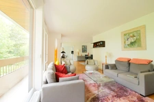 Dpt Yvelines (78), à vendre NOISY LE ROI Résidence des Princes appartement T4 de 115 m²