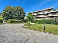 Dpt Yvelines (78), à vendre NOISY LE ROI Résidence des Princes appartement T4 de 115 m²