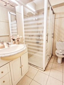 ✨ Studio cosy avec grand jardin privatif – Rare en plein centre de Saint-Aygulf !