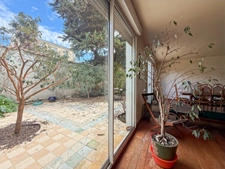 Appartement T3 de 102m2 - Terrasse ensoleillée de 45m2 - Proximité immédiate Lycée Magendie