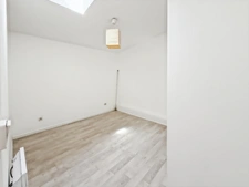 Idéal investisseur – Lumineux T2 bis de 46 m² – Bordeaux Capucins / Victoire
