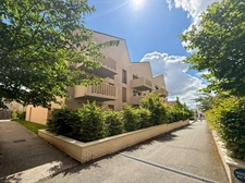 Superbe Duplex T4 - Double Terrasse - Parking - Entre Nansouty et Barrière de Bègles