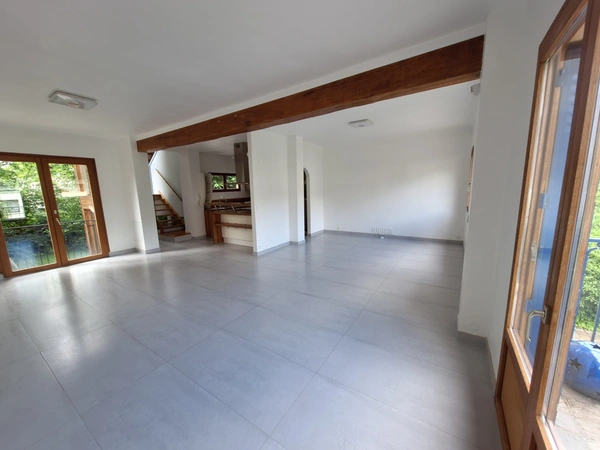 Maison à vendre 5 pièces LA CELLE SAINT CLOUD (78)