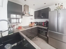 Maison T4 98m2, jardin, terrasse, 3 chambres, parkings, 10 minutes d'aix-en-provence. Quartier calme et recherché au pied de la Sainte-Victoire. Bouches du Rhône.