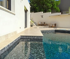 LE LAVANDOU —6 VILLA T4 CONTEMPORAINE & PROVENÇALE — Magnifique VUE PANORAMIQUE — PISCINE — QUARTIER CALME RÉSIDENTIEL PRISÉ LES HAUTS DU LAVANDOU 1 135 000 € — 190 m² — Terrain 660 m² — DPE A