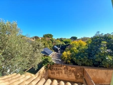 Exclusivité Duplex T3 – 72 m², terrasse conviviale, parking privé – 10 minutes de Velaux, provence, Bouches-du-Rhône, Quartier calme, résidentiel