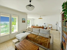 Stunning Fully Renovated 110 m² Apartment | Breathtaking Sainte-Victoire & Mont Aurélien Views | Private Garden & Parking