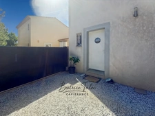 Maison T4 98m2, jardin, terrasse, 3 chambres, parkings, 10 minutes d'aix-en-provence. Quartier calme et recherché au pied de la Sainte-Victoire. Bouches du Rhône.
