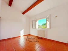 Exclusivité – Duplex T3 72 m² + terrasse 20 m² + parking privé – Bouche-du-Rhône 