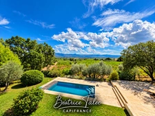 Maison 4 pièces, piscine, vue sur les vignes, Puyloubier, Provence, Montagne Sainte-Victoire, Bouches-du-Rhône, 