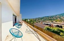 LE LAVANDOU —6 VILLA T4 CONTEMPORAINE & PROVENÇALE — Magnifique VUE PANORAMIQUE — PISCINE — QUARTIER CALME RÉSIDENTIEL PRISÉ LES HAUTS DU LAVANDOU 1 135 000 € — 190 m² — Terrain 660 m² — DPE A