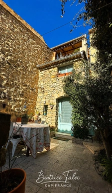 Maison de caractère en pierre au pied de la Sainte-Victoire 3 chambres, terrasse, solarium, Provence, Bouches-du-Rhône