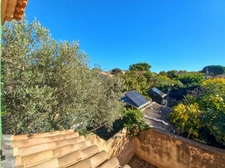 Exclusivité – Duplex T3 72 m² + terrasse 20 m² + parking privé – 10 minutes de Lançon de Provence, Bouche-du-Rhône 