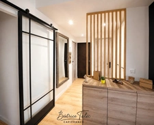 Like a house! Contemporary 4-room apartment with a private 530 m² garden and parking, in an Aix-en-Provence residential complex.