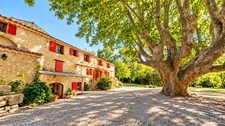 ANCIEN MOULIN XIXᵉ rénové – Parc 1,3 ha, rivière, source naturelle & 4 gîtes - Provence Forcalquier, 