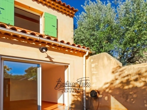 Exclusivité – Duplex T3 72 m² + terrasse 20 m² + parking privé – Bouche-du-Rhône 