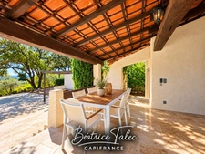 Maison 4 pièces, piscine, vue sur les vignes, Puyloubier, Provence, Montagne Sainte-Victoire, Bouches-du-Rhône, 