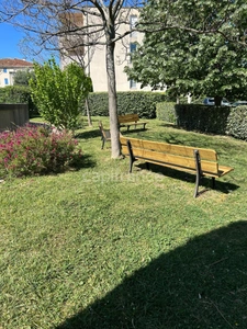 Apartment for sale, 2 rooms, terrace, large garden, closed garage and outdoor parking space, Château Gombert (13)