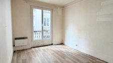 2 pièces PARIS 11 rue Camille Crespin du Gast