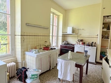Charming property complex with a 1,500 m² garden in the heart of Meaux
