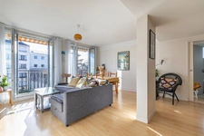 Appartement familial lumineux avec balcon à 3 minutes du RER A Fontenay-sous-Bois