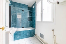 Appartement de standing, 4 pièces, église des Batignolles