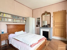 Charming property complex with a 1,500 m² garden in the heart of Meaux