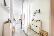 Appartement dernier étage, 2 pièces, Eglise des Batignolles