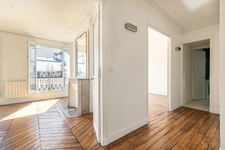 Appartement de standing, 4 pièces, église des Batignolles