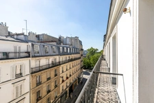Appartement de standing, 4 pièces, église des Batignolles