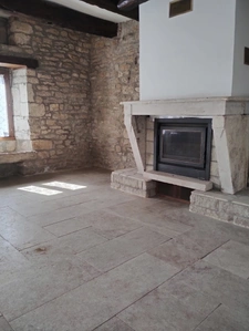 Maison à vendre 7 pièces  (52)
