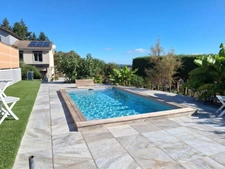  Élégante propriété avec piscine sur les hauteurs de Chazeau, limite Saint-Ferréol-d’Auroure, 201 m² + annexe, terrain paysager de 1 950 m².