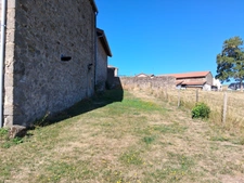 A louer T2 indépendant avec jardin privatif — Les hauteurs de Saint-Didier-en-Velay  (43)