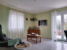 Exclusivité Maison 5 pièces, 3 chambres, vue dégagée, proche commodités Saint-Didier-en-Velay (43)