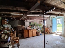Sérénité et authenticité à l’entrée d’un hameau : un bien plein de potentiel SAINT DIDIER EN VELAY (43)