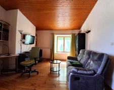 Sérénité et authenticité à l’entrée d’un hameau : un bien plein de potentiel SAINT DIDIER EN VELAY (43)