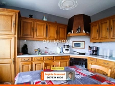 Exclusivité Maison 5 pièces, 3 chambres, vue dégagée, proche commodités Saint-Didier-en-Velay (43)