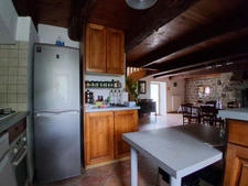 Sérénité et authenticité à l’entrée d’un hameau : un bien plein de potentiel SAINT DIDIER EN VELAY (43)