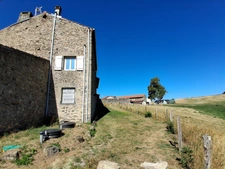 A louer T2 indépendant avec jardin privatif — Les hauteurs de Saint-Didier-en-Velay  (43)