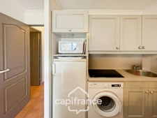 Domaine et golf de Pont Royal, appartement rare en angle et en rez-de-jardin de 42 m2 , 1 chambre double et une chambre lits supperposés , place de stationnement