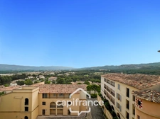 Domaine de Pont royal, BEL APPARTEMENT de 56,7 m2 dernier étage, loggia vue panoramique , parking sous terrain, piscine en résidencePISCINE