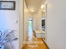GROUND FLOOR apartment, Lac residence, 31 m2, open bedroom, large shower room, storage, shared cellar. 
