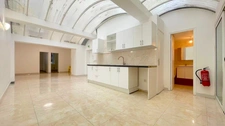Local/bureau à louer PARIS 11EME ARRONDISSEMENT (75)