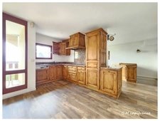 À vendre à l’Alpe d’Huez – Appartement duplex T5 d’une superficie exceptionnelle 106 m² - Beaux volumes - Fort potentiel mise en valeur