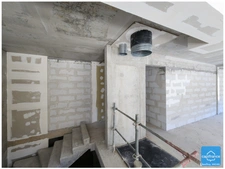 Commercial premises for sale in Alpe d'Huez – Approximately 180 m² on two levels – Strong business potential