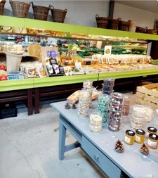 Dpt Hautes Pyrénées (65), à vendre TARBES Primeur - Epicerie fine