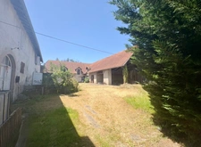 Tarbes – Propriété de caractère avec maison de 184 m² à rénover et près de 1 800 m² de bâtis