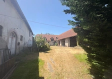 Tarbes – Propriété de caractère avec maison de 184 m² à rénover et près de 1 800 m² de bâtis