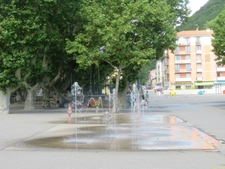 Dpt Alpes de Haute Provence (04), DIGNE LES BAINS à vendre BAR/BRASSERIE/glacier 